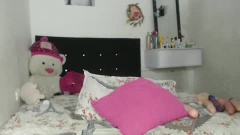 valery_prinss5 online show from 10/24/25, 03:58