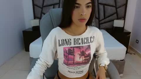 valery_restrepo online show from 07/08/26, 08:46
