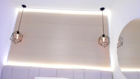 Snapshot of valery_santorini chatting on 04/15/26, 12:12 VALERY online show from 04/15/26, 12:12