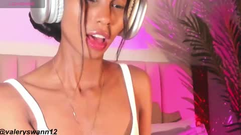 Valery swan1 online show from 02/07/25, 02:19