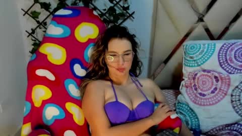 Snapshot of valery_sweet04 chatting on 02/07/25, 05:52 valery_sweet04 online show from 02/07/25, 05:52