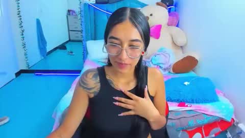 valery online show from 04/18/26, 02:04