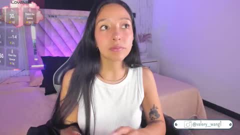 Val online show from 11/10/25, 12:04