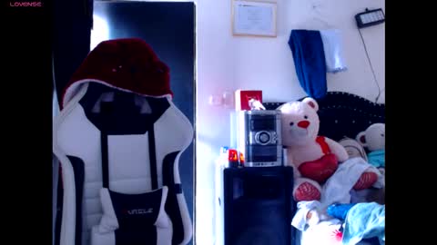 Snapshot of valerybaker1 chatting on 02/06/26, 03:04 B V Naughty online show from 02/06/26, 03:04