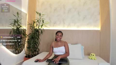 Snapshot of valerycortezm chatting on 11/05/25, 12:21 Valery online show from 11/05/25, 12:21