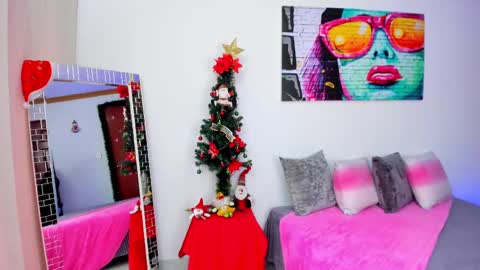 Valery Rivas online show from 12/31/24, 12:46