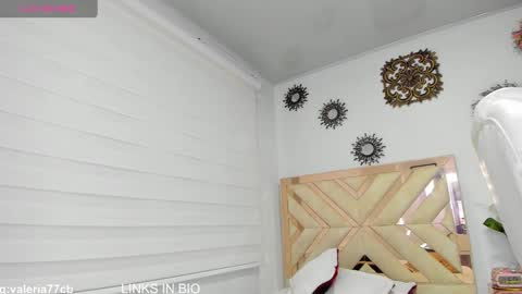 VALERIA online show from 03/04/25, 03:37