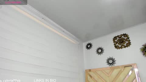 VALERIA online show from 03/11/25, 05:13