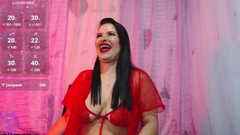 Snapshot of valerysnow_ chatting on 02/19/25, 11:25 Valery online show from 02/19/25, 11:25