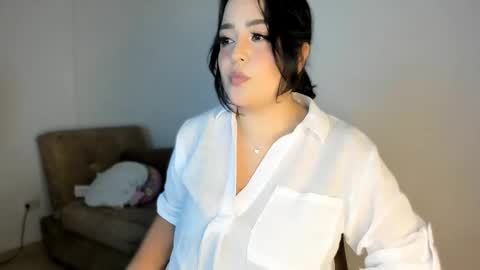 Snapshot of valerysoto_ chatting on 03/07/25, 11:38 Valery Soto online show from 03/07/25, 11:38