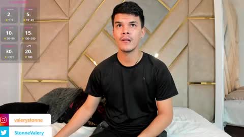 Snapshot of valerystonne_ chatting on 03/07/25, 09:59 Valery Stonne online show from 03/07/25, 09:59