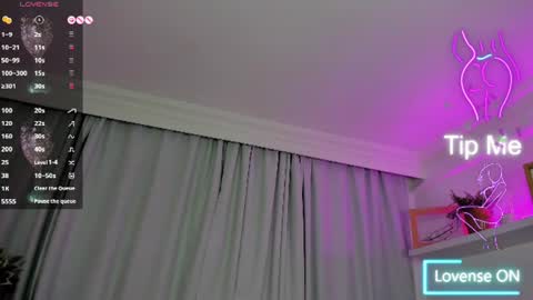 Snapshot of valerywalker7 chatting on 06/15/26, 07:05 Valery Walker online show from 06/15/26, 07:05