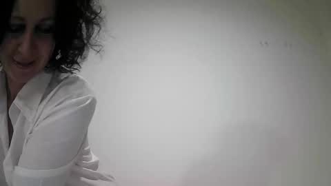 Snapshot of valerywin chatting on 11/10/25, 12:09 Valery Win online show from 11/10/25, 12:09