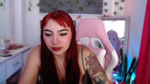 Snapshot of valeryy_sexyy chatting on 04/11/26, 11:25 --- online show from 04/11/26, 11:25