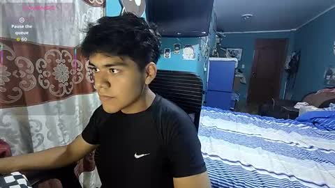 Snapshot of valesh20 chatting on 02/06/26, 12:48 Valesh19 online show from 02/06/26, 12:48