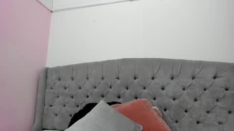 Valesskahall online show from 12/15/25, 11:47