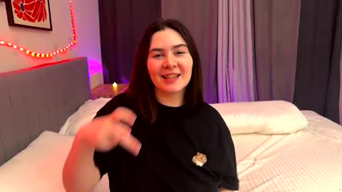 valevaweheart online show from 03/23/26, 04:00