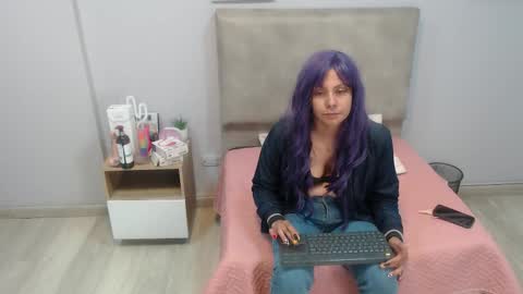 valevicious online show from 10/06/25, 07:33