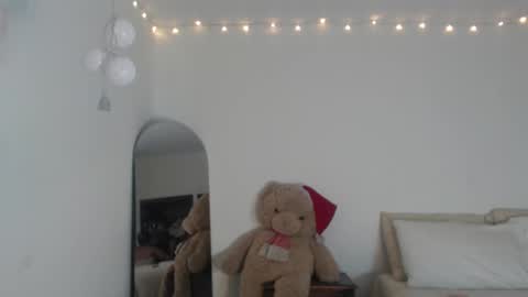 VALIENTE  online show from 02/21/26, 12:55