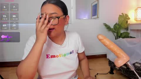 Snapshot of valka_collins chatting on 05/30/26, 07:55 Valka online show from 05/30/26, 07:55