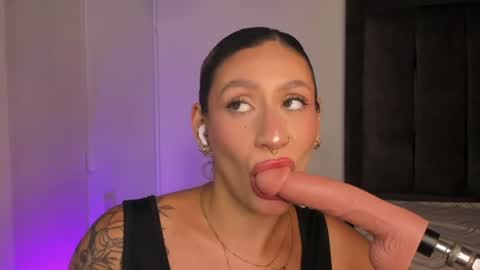 valka_doll online show from 06/11/26, 08:29