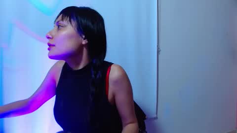 Snapshot of valkiry_ chatting on 12/03/25, 11:03 valkiry_ online show from 12/03/25, 11:03