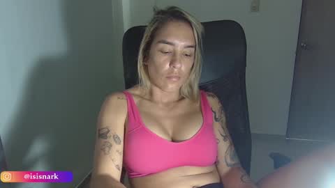 Snapshot of valkyriarose chatting on 03/11/25, 03:45 Isis  online show from 03/11/25, 03:45
