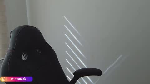 Isis  online show from 01/08/26, 02:30