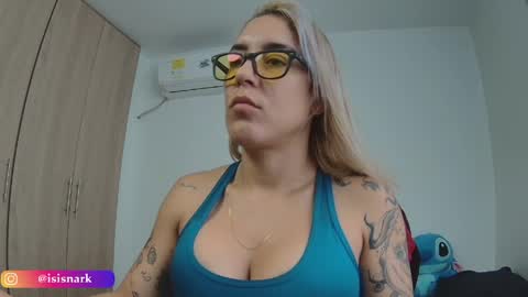 Snapshot of valkyriarose chatting on 03/28/26, 07:13 Isis online show from 03/28/26, 07:13