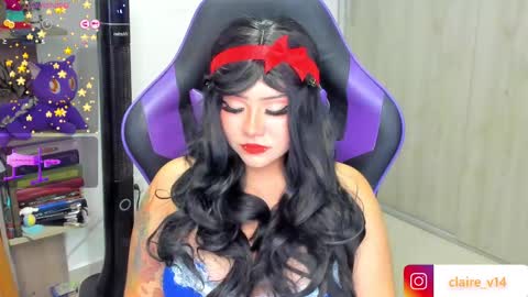 Snapshot of valkyrie_claire chatting on 03/09/25, 04:49 Valkyrie claire online show from 03/09/25, 04:49