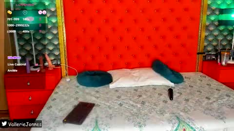 Snapshot of valleriejonnes chatting on 02/10/26, 07:51 Valerie Val V online show from 02/10/26, 07:51