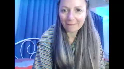 Snapshot of valleriwind chatting on 01/23/25, 02:23 ValleriWind online show from 01/23/25, 02:23