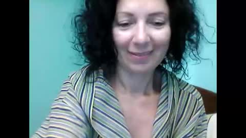 Snapshot of valleriwind chatting on 02/24/25, 12:09 ValleriWind online show from 02/24/25, 12:09