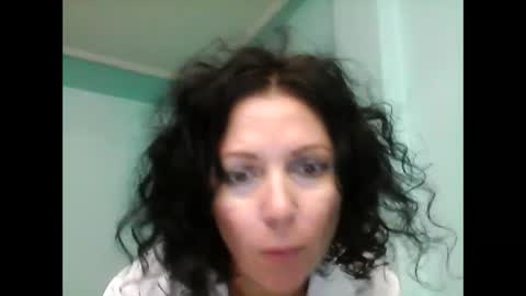 Snapshot of valleriwind chatting on 03/10/25, 04:25 ValleriWind online show from 03/10/25, 04:25