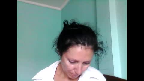 Snapshot of valleriwind chatting on 03/11/25, 09:56 ValleriWind online show from 03/11/25, 09:56