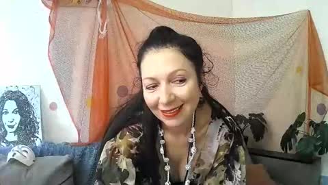 Snapshot of valleriwind chatting on 09/26/25, 08:40 ValleriWind online show from 09/26/25, 08:40