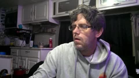 Snapshot of valleycamboy chatting on 10/18/25, 09:10 ValleyCamBoy and Friends online show from 10/18/25, 09:10