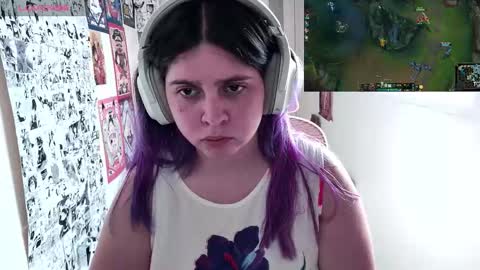 Snapshot of vallolet1_ chatting on 03/26/26, 07:41 Im Violet online show from 03/26/26, 07:41