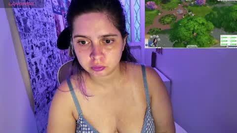 Snapshot of vallolet1_ chatting on 04/06/26, 04:46 Im Violet online show from 04/06/26, 04:46