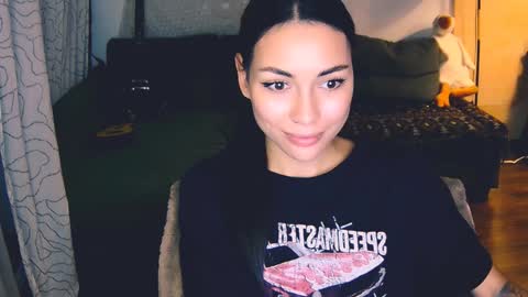 Little Devil online show from 12/04/24, 07:23