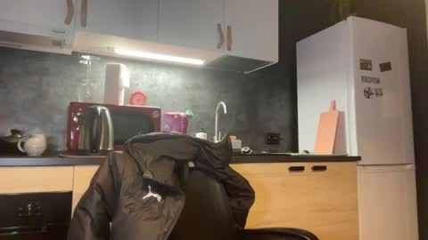 Little Devil online show from 01/06/25, 04:34