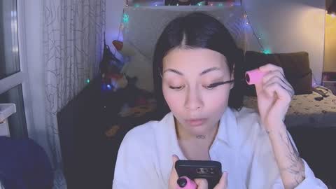 Little Devil online show from 01/09/25, 04:17