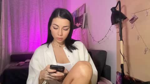 Little Devil online show from 02/08/25, 03:10