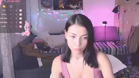 Little Devil online show from 02/12/25, 07:35