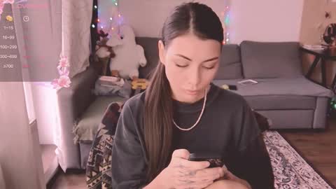 Little Devil online show from 03/03/25, 01:09