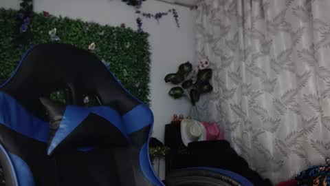 Snapshot of valquiria_sirgun chatting on 03/25/26, 09:37 valquiria_sirgun online show from 03/25/26, 09:37