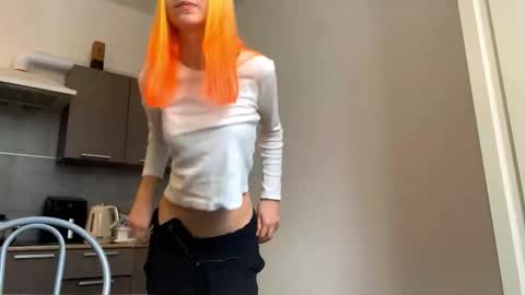 Emily online show from 02/04/26, 07:03