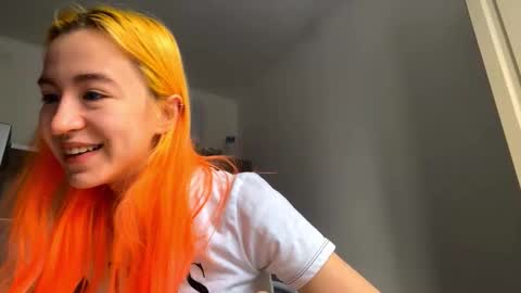 Emily online show from 02/05/26, 07:13