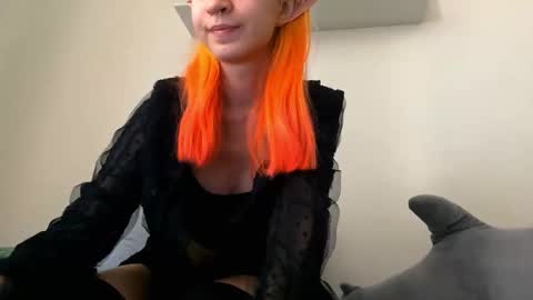 Emily online show from 02/11/26, 07:13