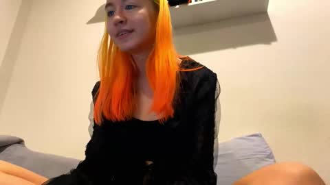 Emily online show from 02/19/26, 03:19
